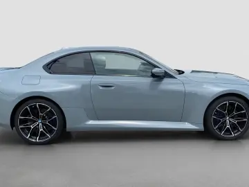 BMW M2 Coupé Manual H&K Driving Assist.