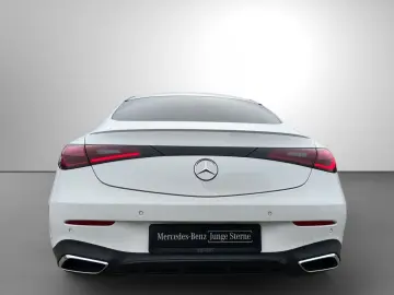 MERCEDES-BENZ CLE 300 4M Coupé AMG Night Pano HUD Leder rot