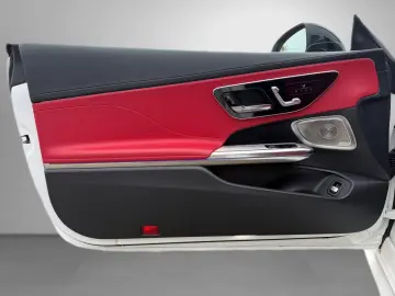 MERCEDES-BENZ CLE 300 4M Coupé AMG Night Pano HUD Leder rot