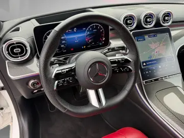 MERCEDES-BENZ CLE 300 4M Coupé AMG Night Pano HUD Leder rot