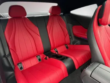 MERCEDES-BENZ CLE 300 4M Coupé AMG Night Pano HUD Leder rot
