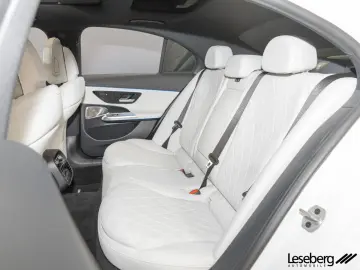 MERCEDES-BENZ E 450 4M AMG Prem  Pano DigLight AHK 3…