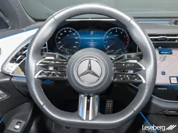 MERCEDES-BENZ E 450 4M AMG Prem  Pano DigLight AHK 3…