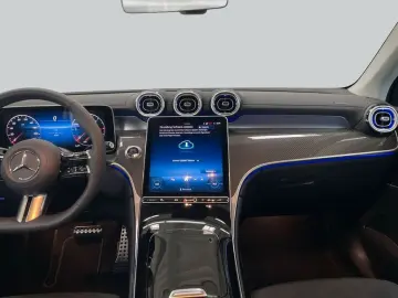 MERCEDES-BENZ GLC 300 d 4M AMG Premium DigiLight AHK…