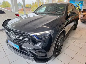 MERCEDES-BENZ GLC 450d 4M AMG Pano HeadUp Standh BiColor AHK