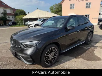 MERCEDES-BENZ GLC 220 d 4M AMG PREMIUM  Technik HaL …