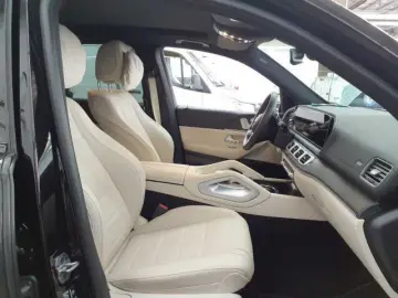 MERCEDES-BENZ GLE 450 AMG Prem  DISTRO Massage AIRMA…