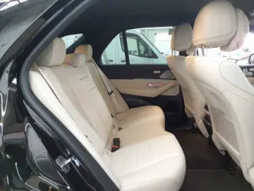 MERCEDES-BENZ GLE 450 AMG Prem  DISTRO Massage AIRMA…