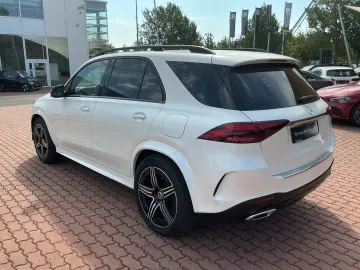 MERCEDES-BENZ GLE 400 e 4M AMG Prem Plus Pano Distr …