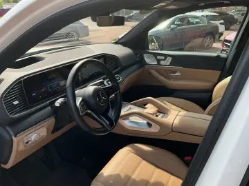 MERCEDES-BENZ GLE 400 e 4M AMG Prem Plus Pano Distr …