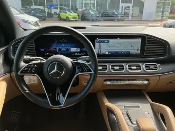 MERCEDES-BENZ GLE 400 e 4M AMG Prem Plus Pano Distr …