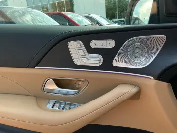 MERCEDES-BENZ GLE 400 e 4M AMG Prem Plus Pano Distr …