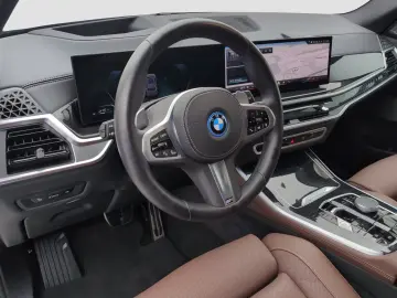 BMW X5 xDrive50e M Sport AHK Harman