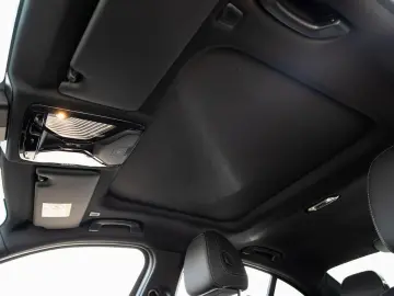 BMW 320i Limousine M-Sport