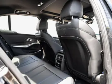 BMW 320i Limousine M-Sport