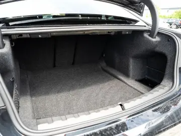 BMW 320i Limousine M-Sport