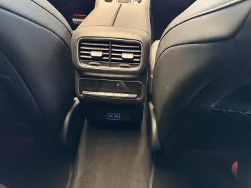 MERCEDES-BENZ GLE 450 d 4Matic AMG DISTRONIC Plus AI…