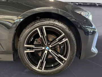 BMW 320i xDrive M Sport Driving Assist