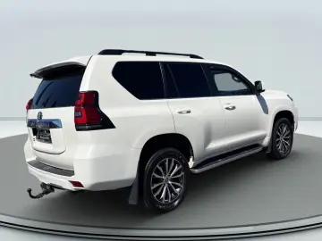 TOYOTA Land Cruiser 2 8 TEC-Edition