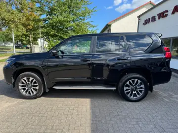TOYOTA Land Cruiser TEC-Edition