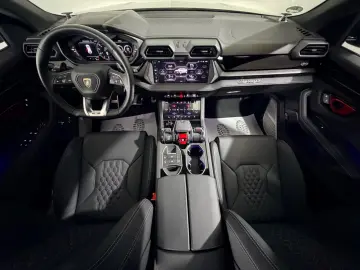 Lamborghini Urus VERDE TURBINE LUCIDO PPF