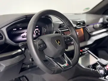 Lamborghini Urus VERDE TURBINE LUCIDO PPF