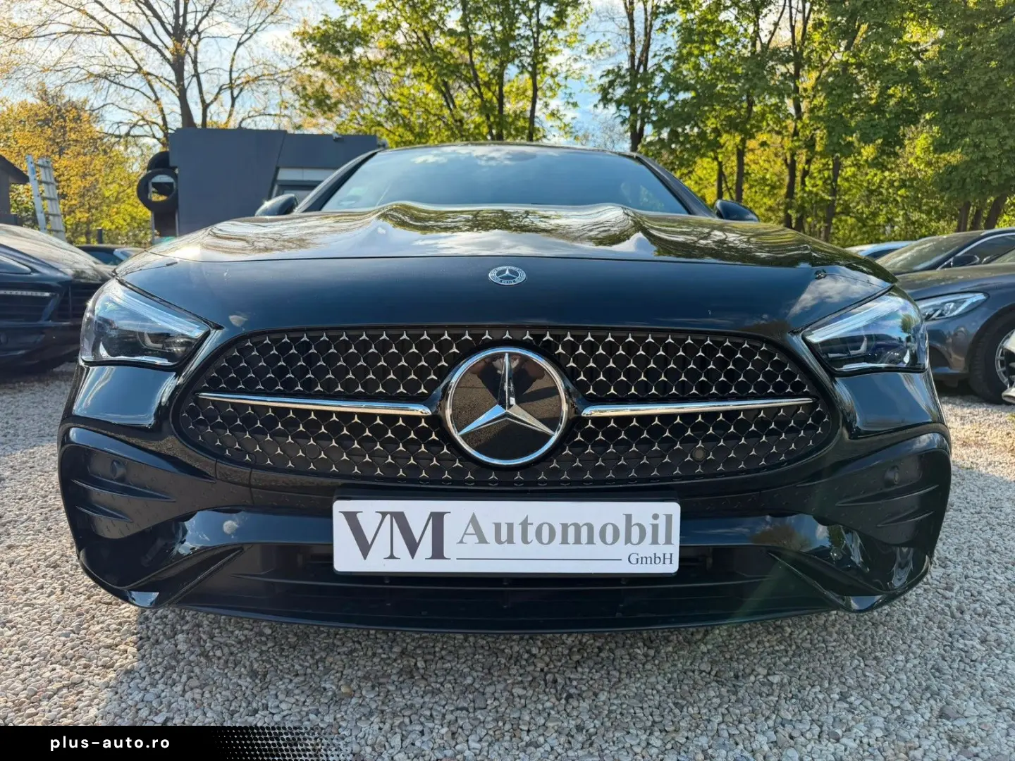 MERCEDES-BENZ CLE 200 AMG Night Paket Pano ACC Memory Burm