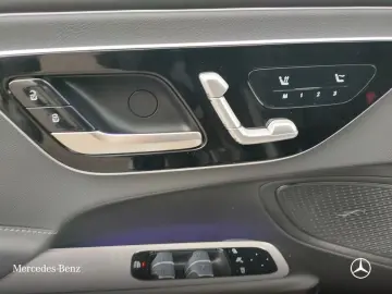 MERCEDES-BENZ CLE 220 d Cab AMG Advanced  Memory Aircap Totw