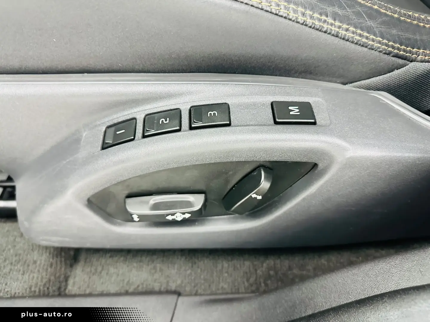 VOLVO XC60 2012 2.4D E5 4X4 Garantie 12 Luni Rate Avans 0 Do
