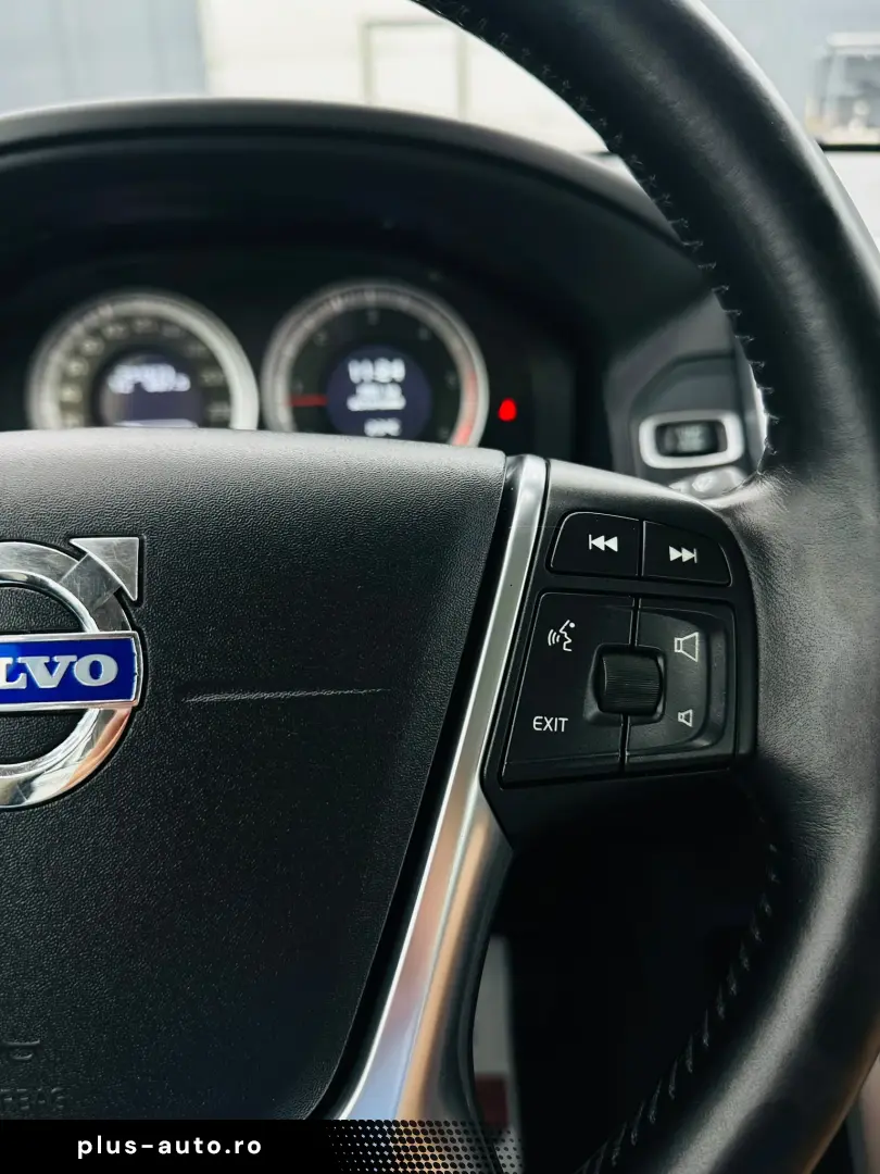 VOLVO XC60 2012 2.4D E5 4X4 Garantie 12 Luni Rate Avans 0 Do