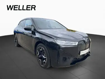 BMW iX xDrive40 Sport Edition  HUD H K Pano AHK Laser