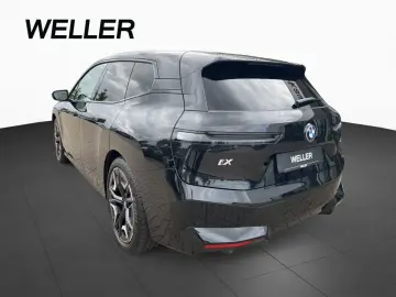 BMW iX xDrive40 Sport Edition  HUD H K Pano AHK Laser