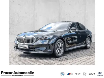 BMW 520d xDrive HUD ACC 360 KAM RFK NAVI Standh. LM
