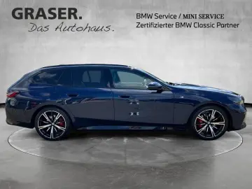 BMW 520d xDrive Touring M-Sport Pro H&K 360  Head-Up