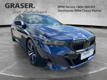 BMW 520d xDrive Touring M-Sport Pro H&K 360  Head-Up