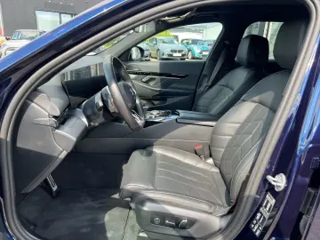 BMW 520d xDrive Touring M-Sport Pro H&K 360  Head-Up