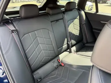 BMW 520d xDrive Touring M-Sport Pro H&K 360  Head-Up