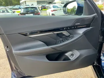BMW 520d xDrive Touring M-Sport Pro H&K 360  Head-Up