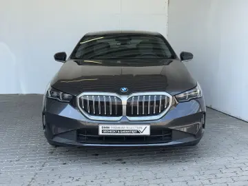BMW 530e xDrive Limousine