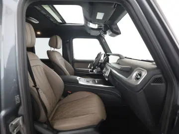 MERCEDES-BENZ G 450 d AMG Night II Superior Massage SHD AHK