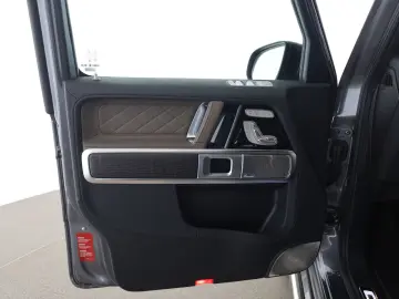 MERCEDES-BENZ G 450 d AMG Night II Superior Massage SHD AHK