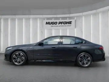 BMW 550e Plug-in Hibrid Sedan