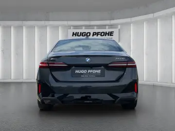 BMW 550e Plug-in Hibrid Sedan