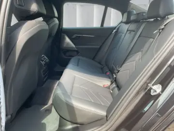 BMW 550e Plug-in Hibrid Sedan