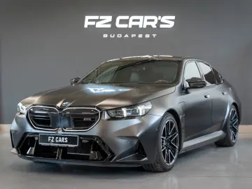 BMW M5 Plug-In Hybrid xDrive A