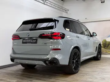 BMW X5 xDr50e M Sport Pro 22Zoll Pano Sitzlüft. AHK