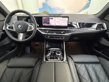 BMW X5 xDr50e M Sport Pro 22Zoll Pano Sitzlüft. AHK