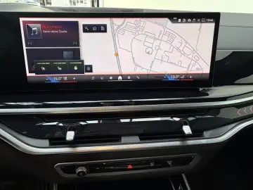 BMW X5 xDr50e M Sport Pro 22Zoll Pano Sitzlüft. AHK