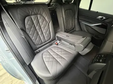 BMW X5 xDr50e M Sport Pro 22Zoll Pano Sitzlüft. AHK
