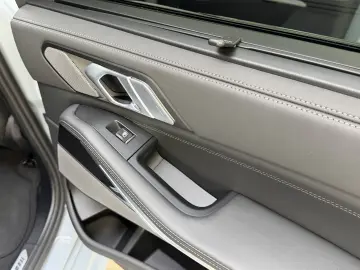 BMW X5 xDr50e M Sport Pro 22Zoll Pano Sitzlüft. AHK